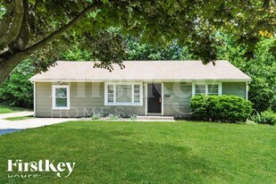 11319 Bennington Ave in Kansas City, MO - Building Photo