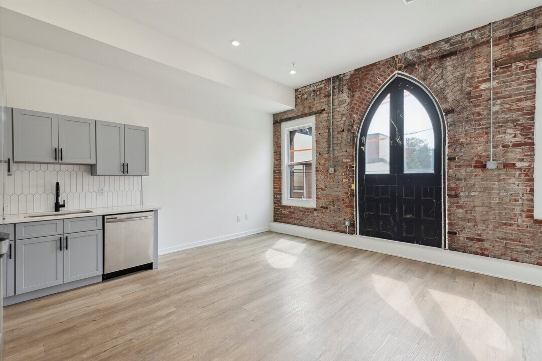 1535 N Sydenham St in Philadelphia, PA - Building Photo