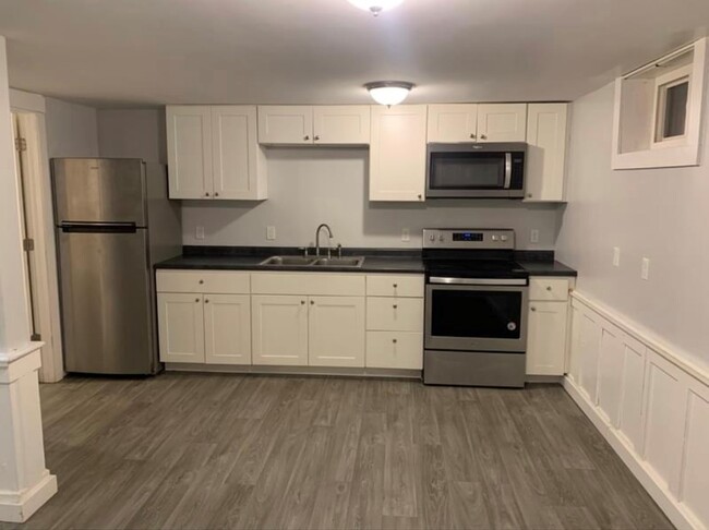 32 St Johns St, Unit 1