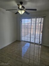 5072 Sublight Ave in Las Vegas, NV - Building Photo - Building Photo