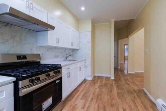3 Ridgley Pl in Weehawken, NJ - Building Photo - Building Photo