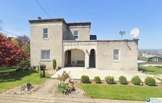 915 E Hamilton St in Allentown, PA - Building Photo