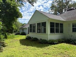 35 Marwick Manor in New Milford, CT - Building Photo - Building Photo