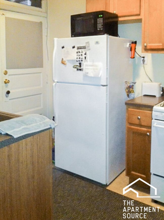 2206 W Foster Ave in Chicago, IL - Building Photo - Building Photo