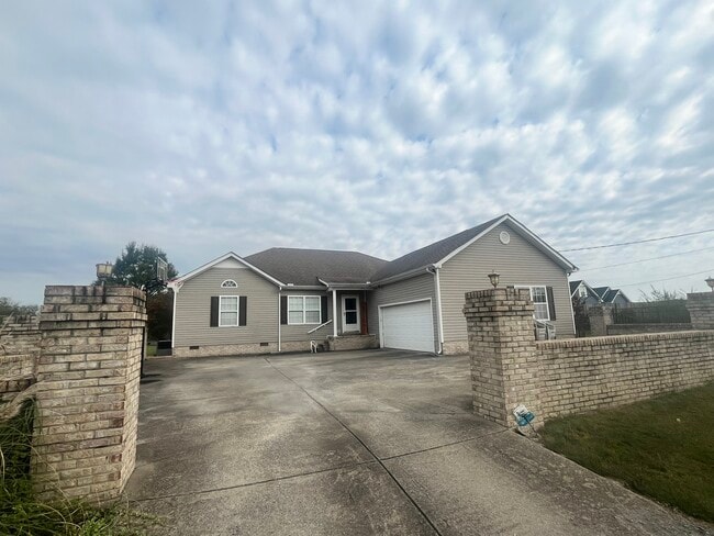 property at 476 Bill Russell Rd