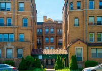 Glynn Courts in Detroit, MI - Building Photo - Building Photo