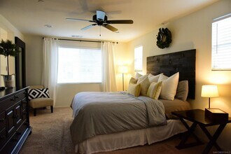 507 Moonlight Dr in San Marcos, CA - Building Photo - Building Photo