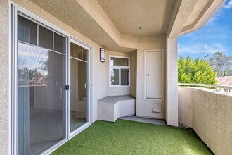3128 Loma Verde Dr, Unit 219 in San Jose, CA - Building Photo - Building Photo