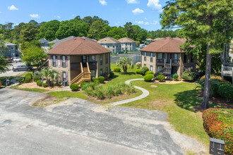 Island Green Tree Top Quads in Myrtle Beach, SC - Building Photo - Building Photo