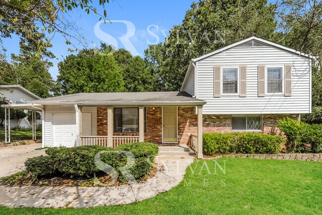 3429 Navaho Trail SE in Smyrna, GA - Building Photo - Building Photo