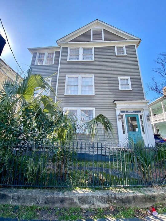 75 Pitt St in Charleston, SC - Building Photo