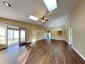 220 Longview Bend in Brownsburg, IN - Building Photo - Building Photo