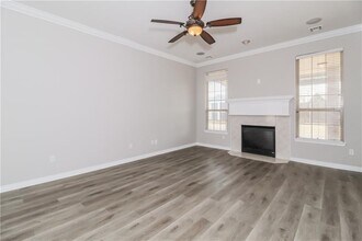 1012 Kelsi Dr in Moore, OK - Building Photo - Building Photo
