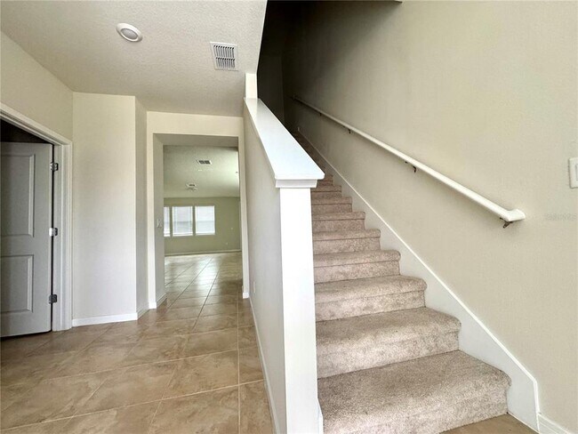 10904 Leafshore Lp in Orlando, FL - Building Photo - Building Photo