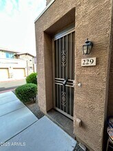 7726 E Baseline Rd in Mesa, AZ - Foto de edificio - Building Photo