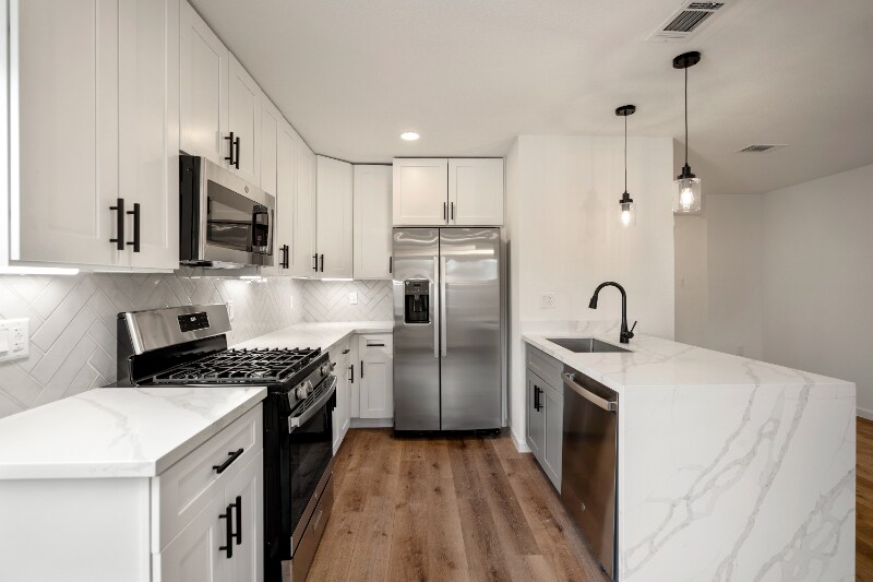 3923 Alsace St in Houston, TX - Building Photo
