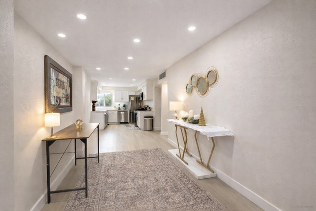 5827 W Vista Ave in Glendale, AZ - Building Photo - Building Photo