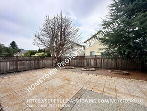 6836 Bailey St SE in Lacey, WA - Building Photo - Building Photo