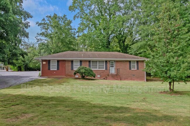 property at 1862 Posten Ln SW