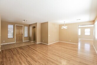 14473 W Avalon Dr in Goodyear, AZ - Foto de edificio - Building Photo