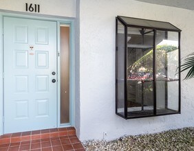 5086 Golfview Ct-Unit -1611 in Delray Beach, FL - Building Photo - Building Photo