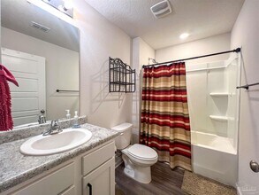 1039 Lovebird Ct in Pensacola, FL - Building Photo - Building Photo