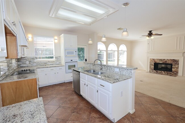 property at 1107 Magnolia Woods Ct