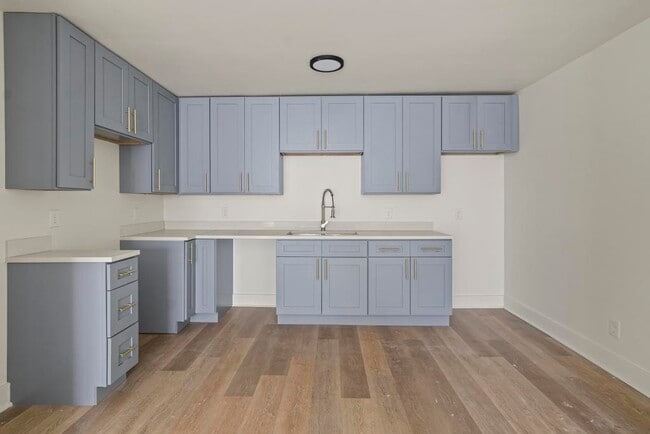 Greenway Trail Apartments in St. Louis, MO - Building Photo - Building Photo