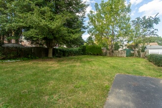 133 Beecher Ave, Unit #2 in Cheltenham, PA - Building Photo - Building Photo