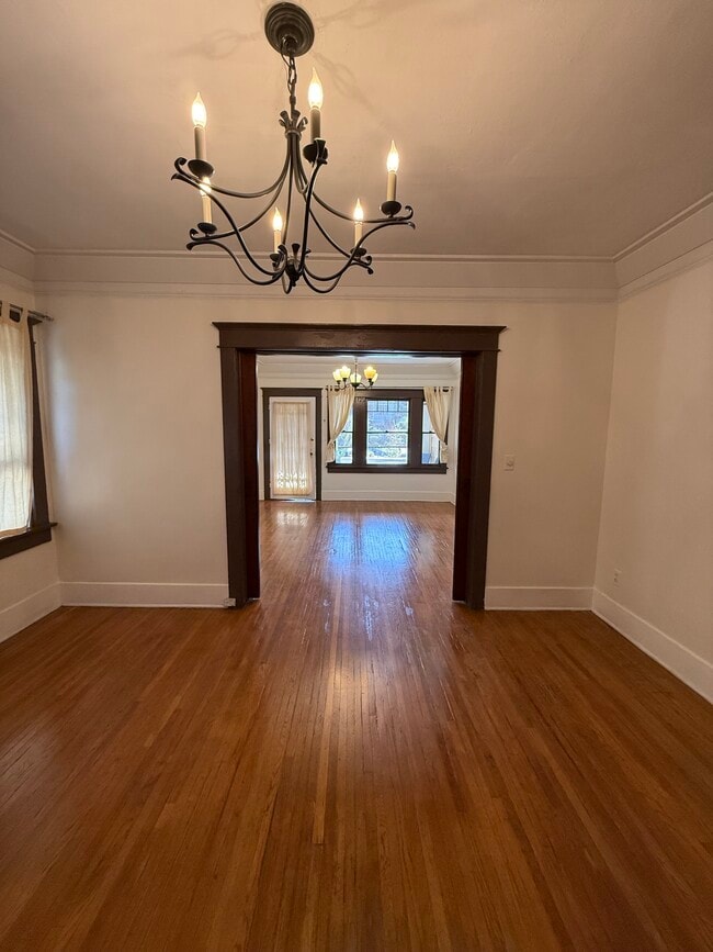 1800 N Van Ness Ave, Unit Hollywood