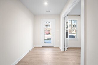 236 Chianti Ter SE in Leesburg, VA - Building Photo - Building Photo