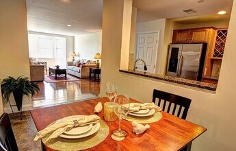 114 Wyllis Ave, Unit 118A in Everett, MA - Building Photo - Building Photo