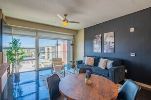 295 E Roosevelt St in Phoenix, AZ - Building Photo