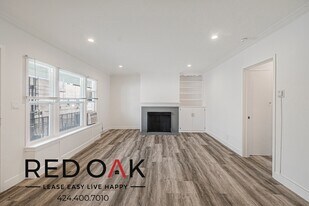 1627 Normandie Ave in Los Angeles, CA - Building Photo