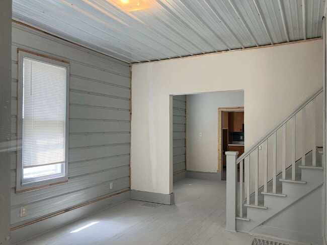 340 W Olive St in Decatur, IL - Building Photo - Building Photo