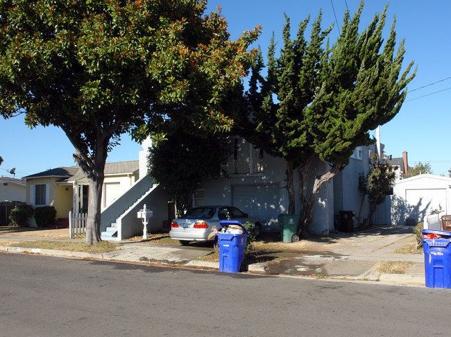 537 34th St in Richmond, CA - Building Photo - Building Photo