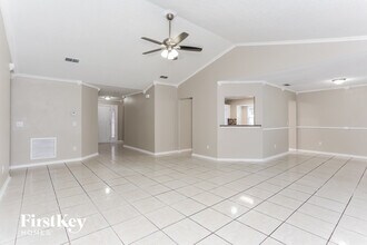 2343 Mindanao Dr in Jacksonville, FL - Building Photo - Building Photo
