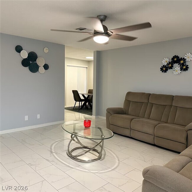 4800 Fernley Way in Las Vegas, NV - Building Photo - Building Photo