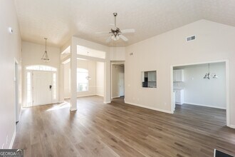 195 Sea Marsh Ct in Fayetteville, GA - Building Photo - Building Photo