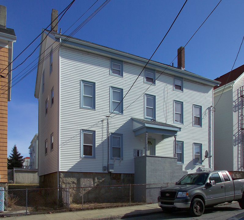 152 Fountain St in Fall River, MA - Building Photo