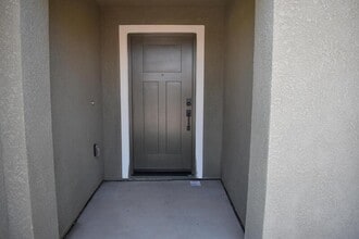 4041 Bayonet Dr in Merced, CA - Foto de edificio - Building Photo