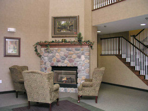 Birch Glen Apartments in Maplewood, MN - Building Photo - Lobby