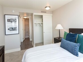 Harrison Tower Apartment Homes in Portland, OR - Building Photo - Building Photo