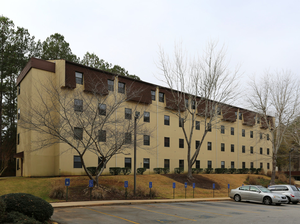 Amberwood Apartments in Lagrange, GA - Building Photo