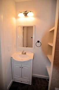 1210 Henry St photo'