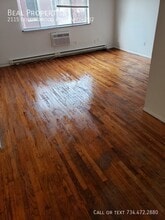 2115 Collingwood Blvd in Toledo, OH - Building Photo - Building Photo