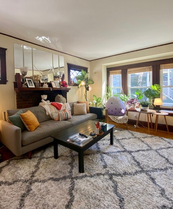 11 Sunset St, Unit 102T in Boston, MA - Foto de edificio