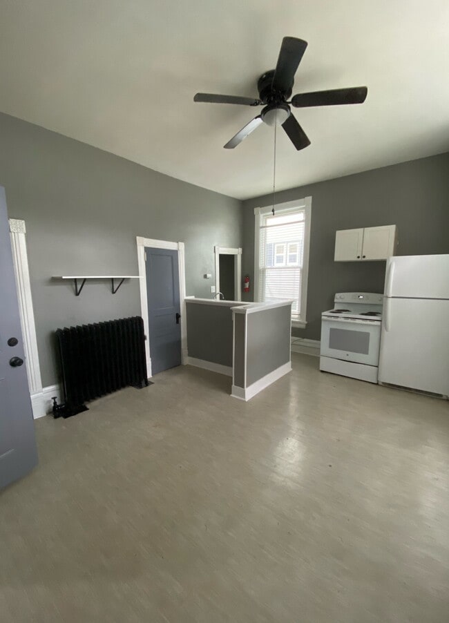 property at 1941 Madison St