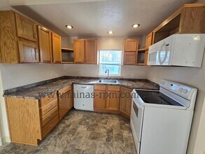 207 E 44th St in Garden City, ID - Building Photo - Building Photo