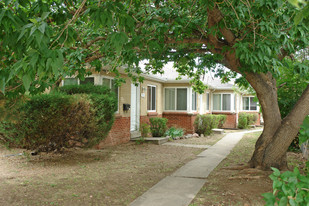 1928 Beeler St Apartments